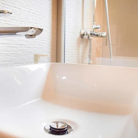 Апартаменты And Ref *