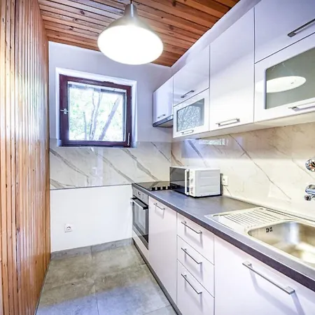 And Ref Апартаменты *